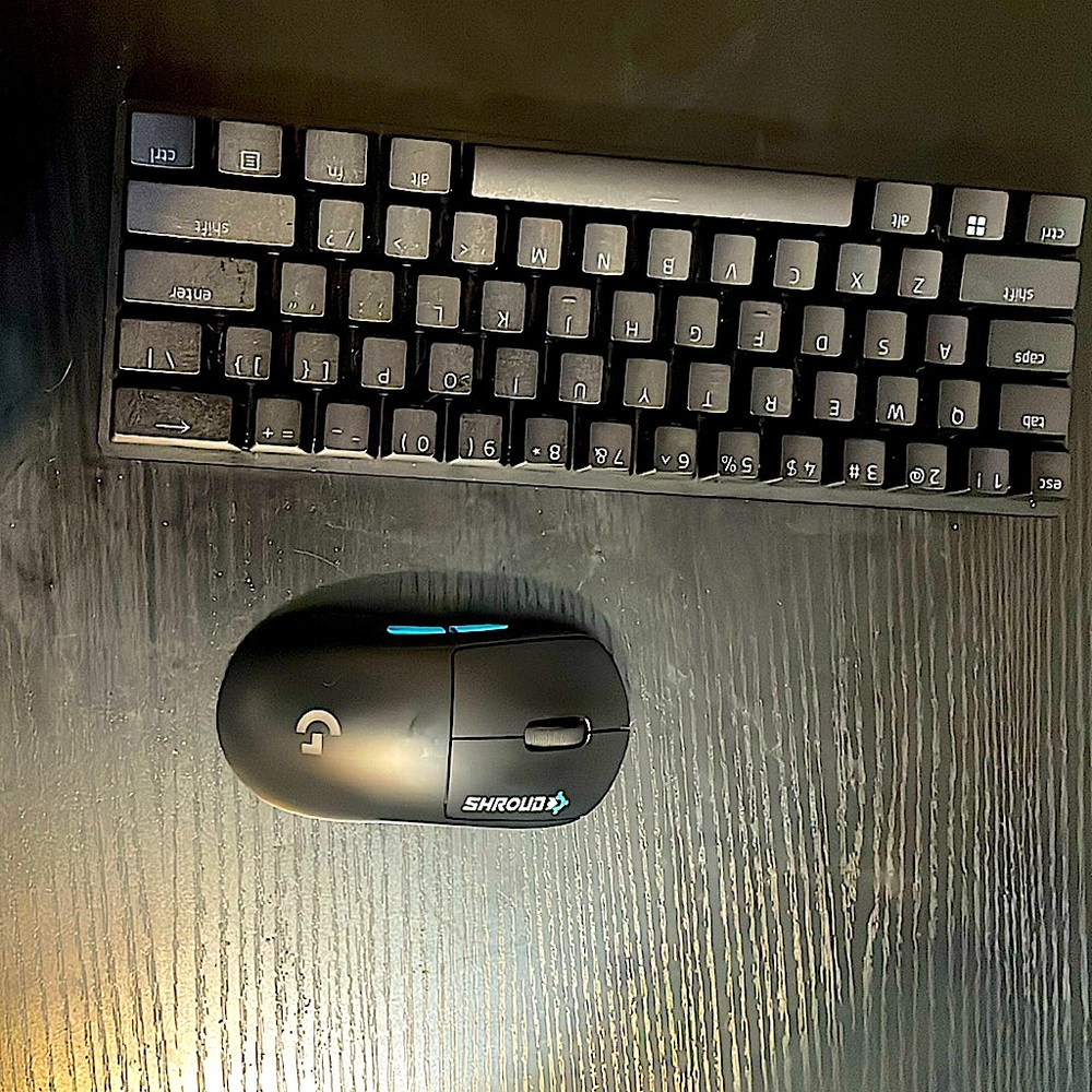 Razer huntsman mini pro v3 and a Logitech gpro mouse